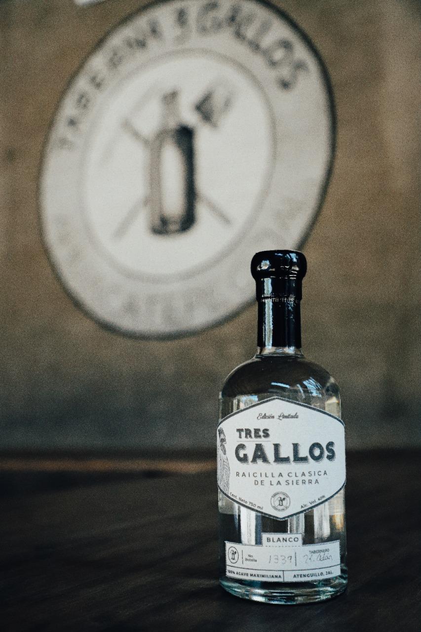 RAICILLA TRES GALLOS 750 ML™