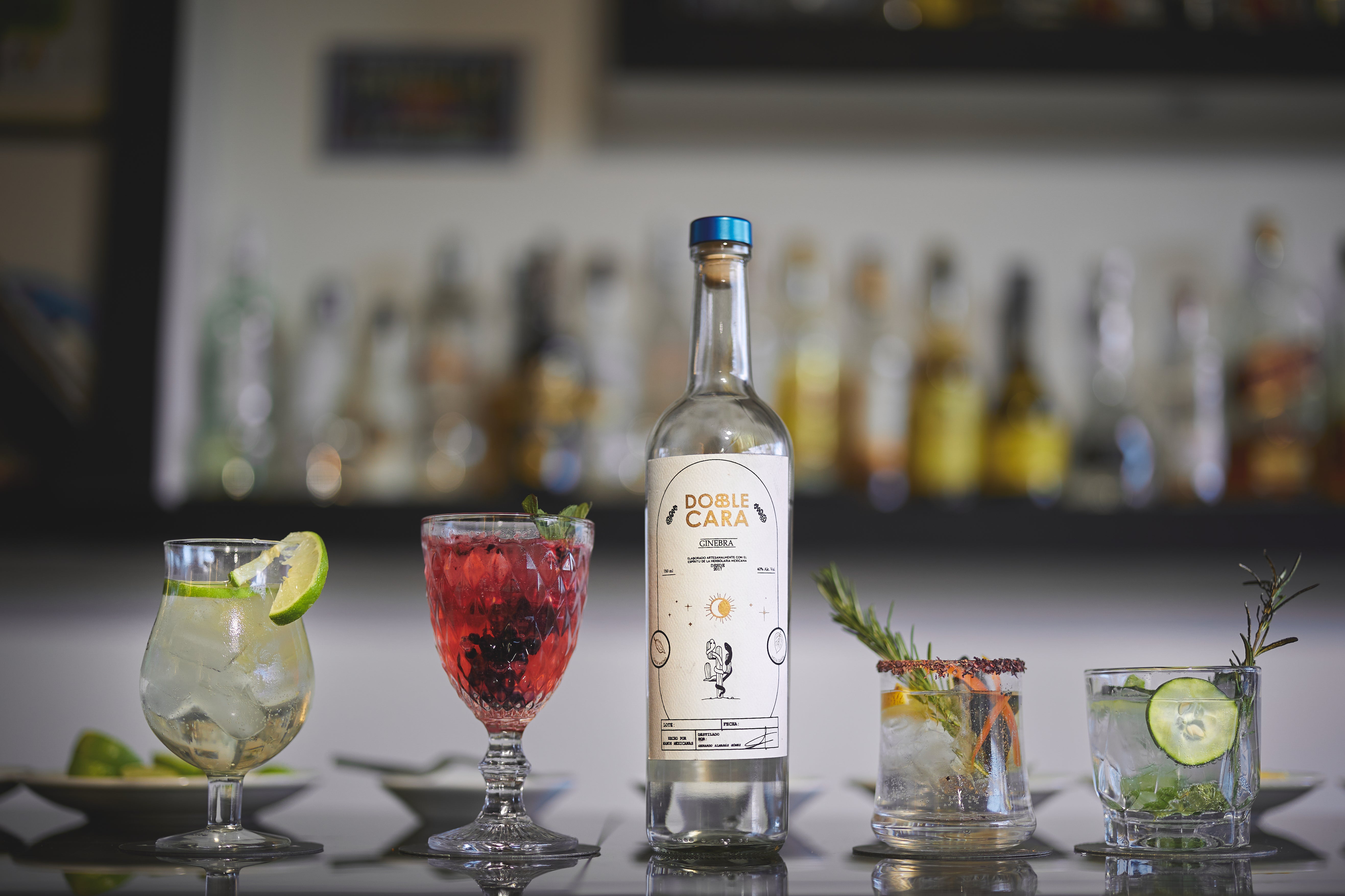 GINEBRA DOBLE CARA 750 ML™