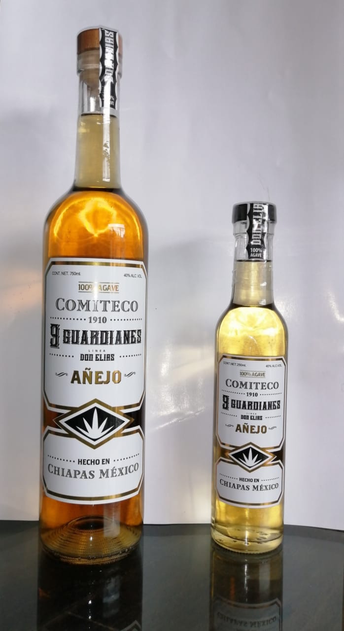 COMITECO 9 GUARDIANES AÑEJO 750 ML™